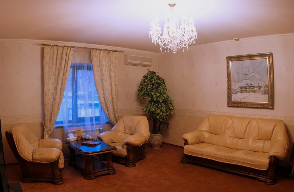 Hotel Kamelot Kijów Pokój zdjęcie