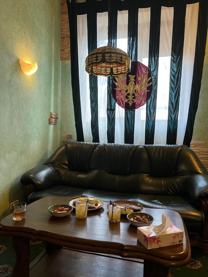 Hotel Kamelot Kijów Zewnętrze zdjęcie